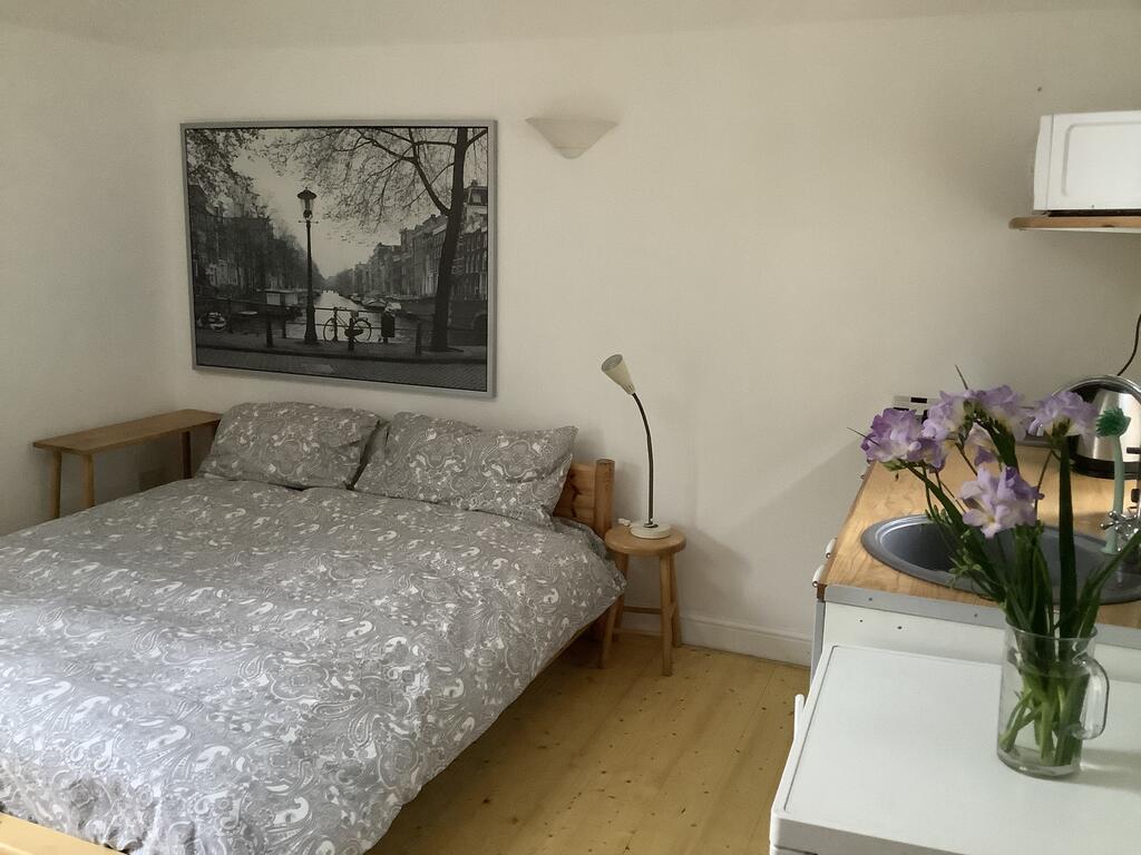 Primrose Villa self catering bnb room 2