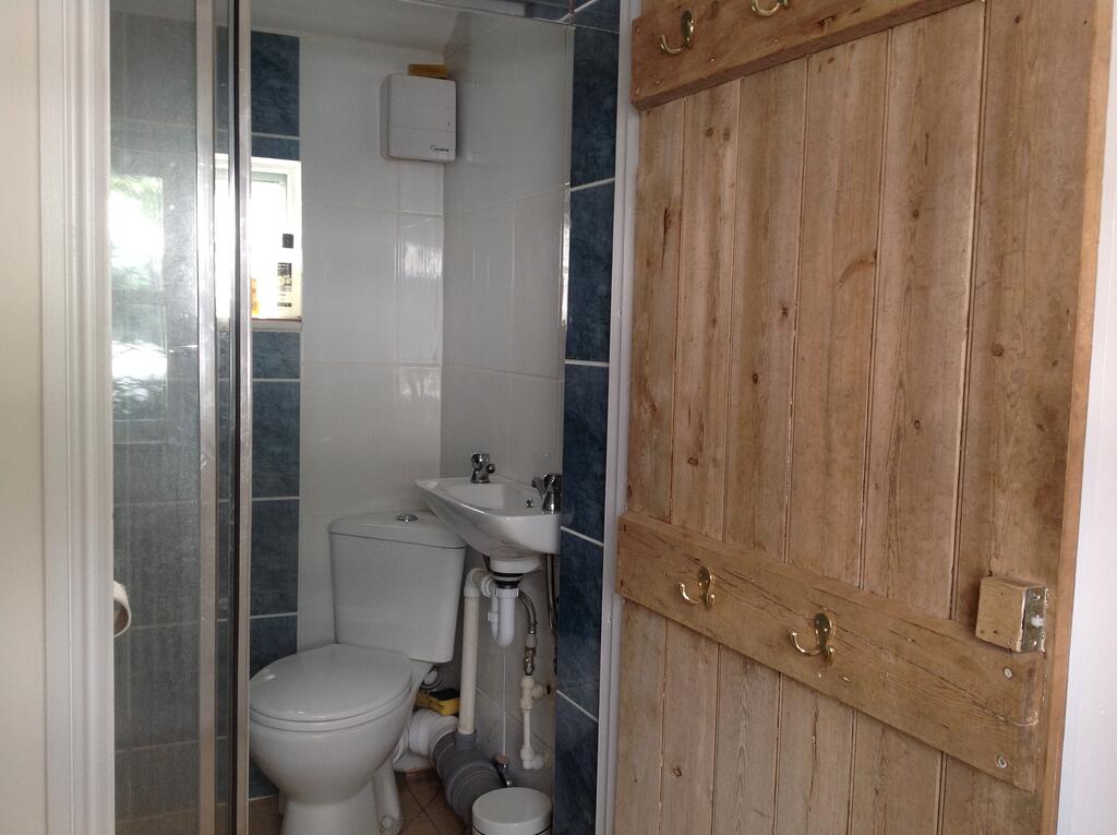 Primrose Villa self catering bnb room 6